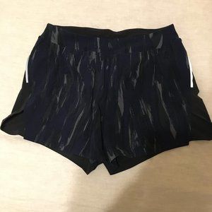 Outdoor Voices LightSpeed Shorts 4” - Ink Stroke